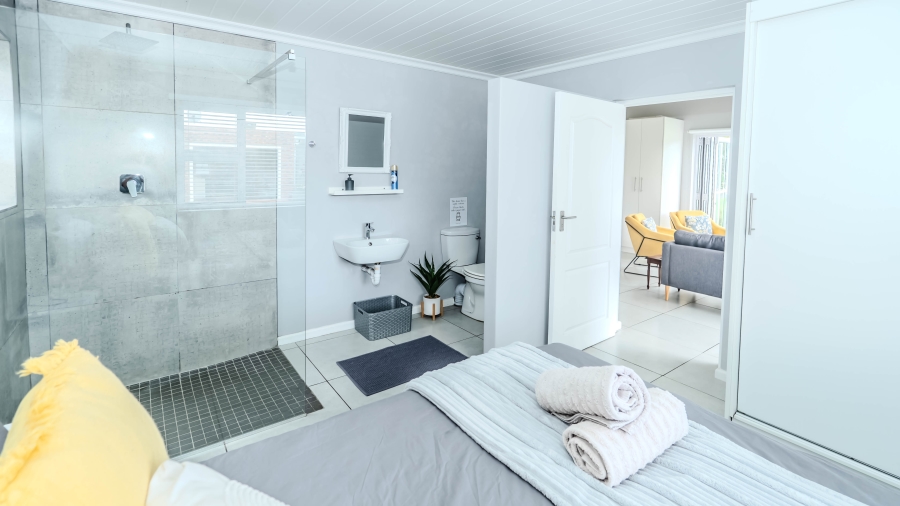 2 Bedroom Property for Sale in Pearly Beach Western Cape